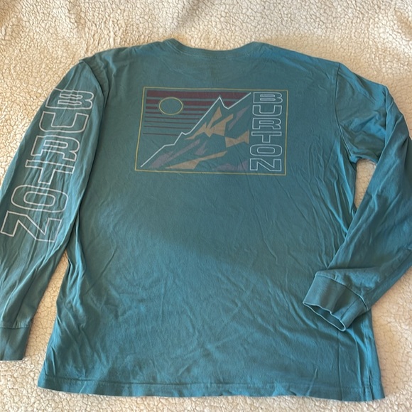 Burton Long Sleeve Bundle. Size Small. - Picture 7 of 7